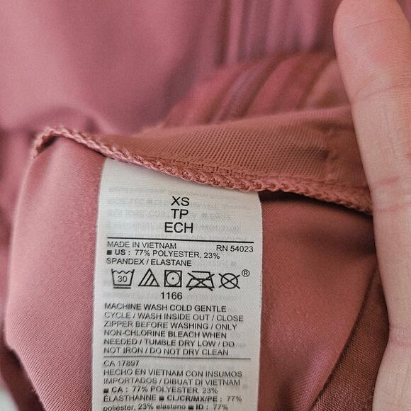 Old Navy Active Powersoft Hoodie, Size XS Pink Full Zip Thumb Holes Athleisure - Picture 5 of 7